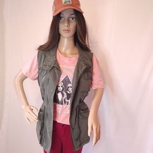 Caslon  zip up sleeveless utility jacket